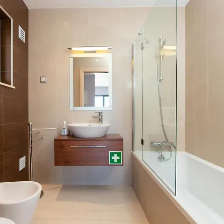 Luxury One Bedroom In Albur Village 2M